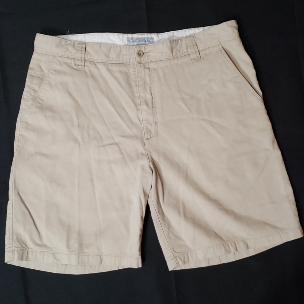 Quicksilver Khaki COLORED shorts